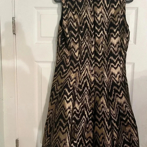 Vince Camuto party dress - Picture 5 of 6